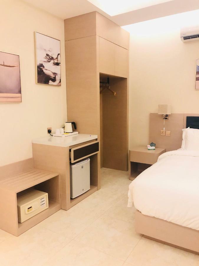 Season Inn Hotel Barka Extérieur photo