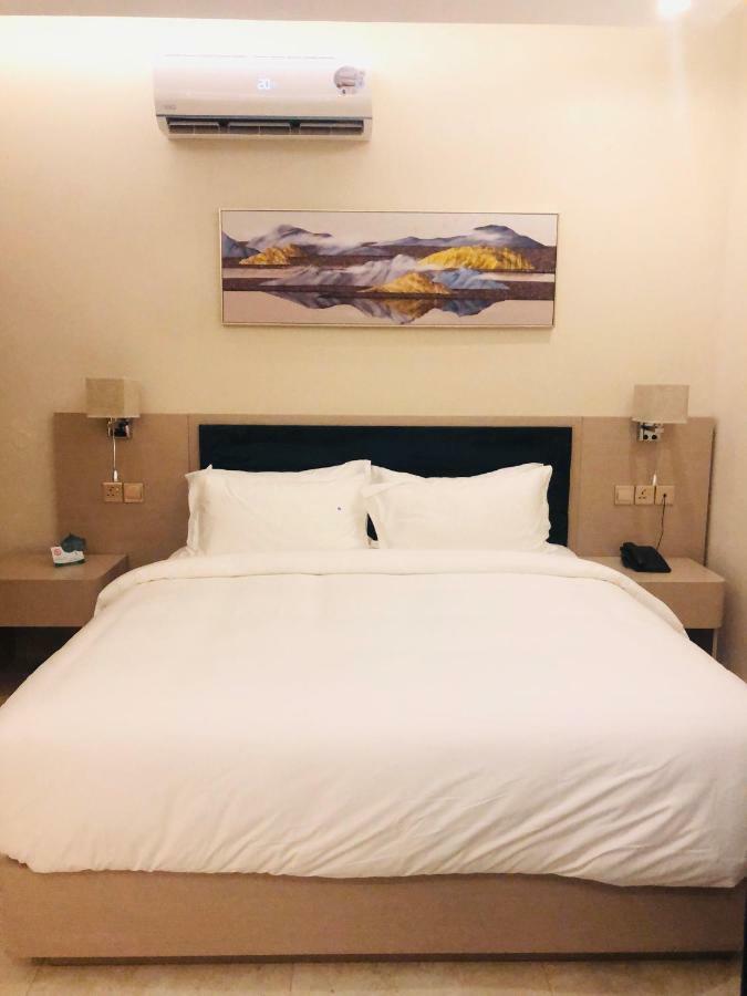 Season Inn Hotel Barka Extérieur photo