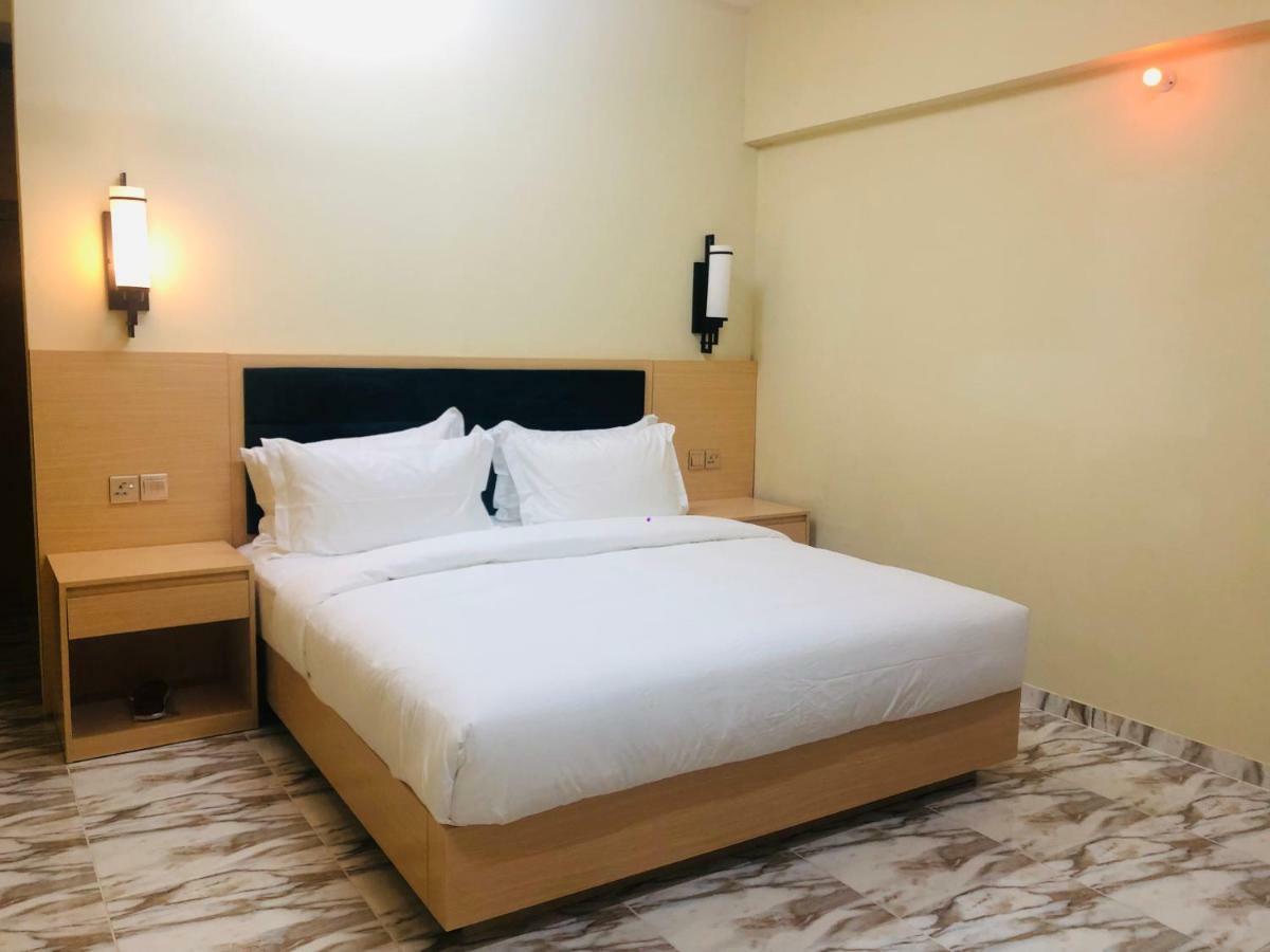 Season Inn Hotel Barka Extérieur photo